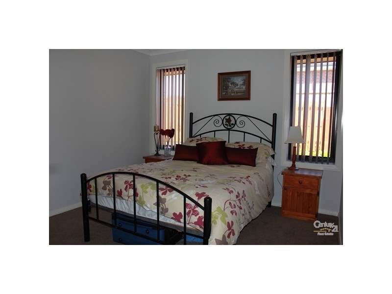 4 Chester Place, Raworth NSW 2321
