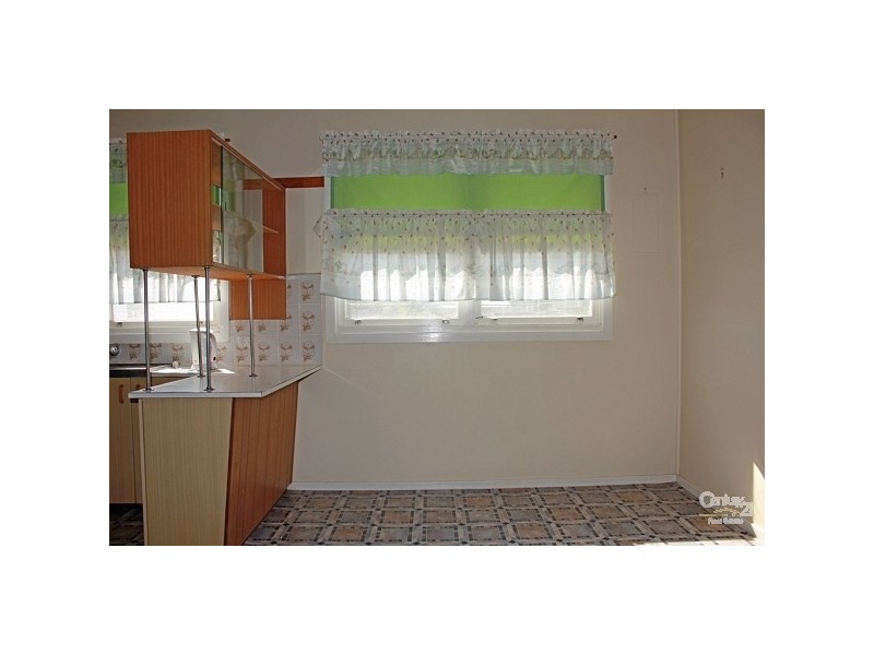 4 Alexandra Avenue, Rutherford NSW 2320