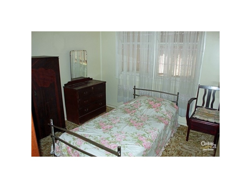 4 Alexandra Avenue, Rutherford NSW 2320