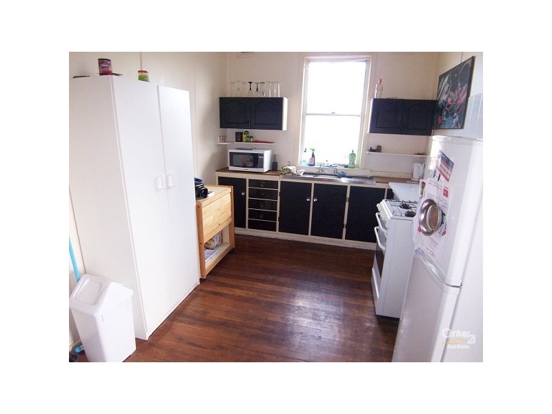 5 Booth Street, East Maitland NSW 2323