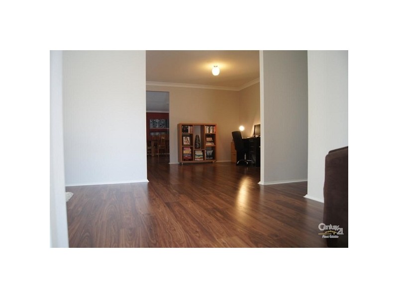 9 Fullford Cove, Aberglasslyn NSW 2320