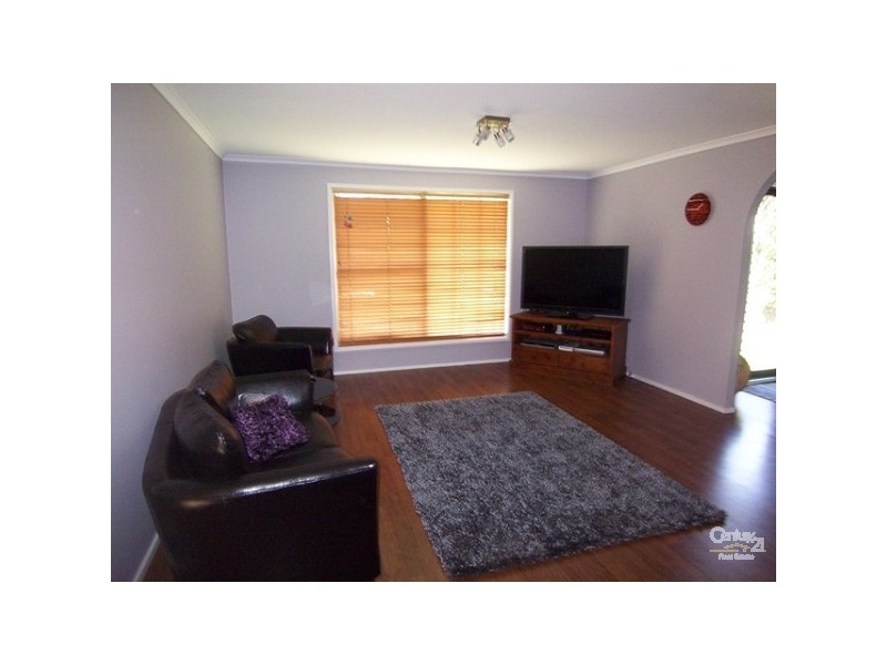 26 Evelyn Crescent, Thornton NSW 2322
