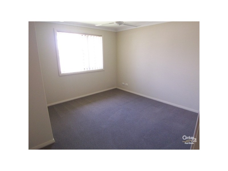 18 Bells Place, Tenambit NSW 2323