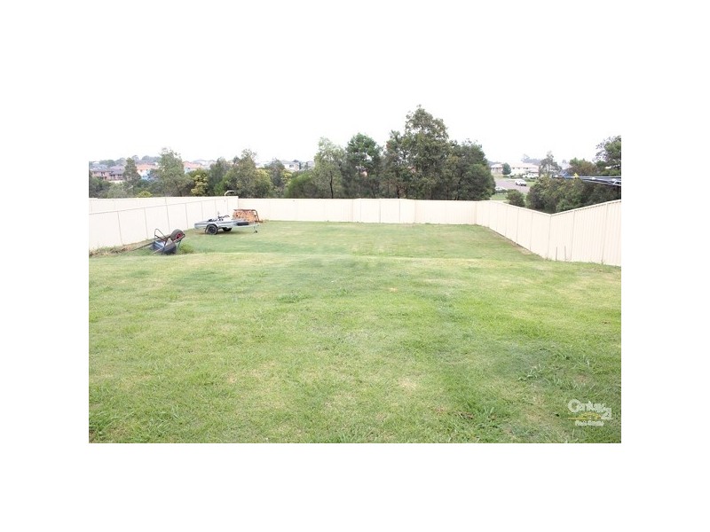 132 Aberglasslyn Road, Rutherford NSW 2320