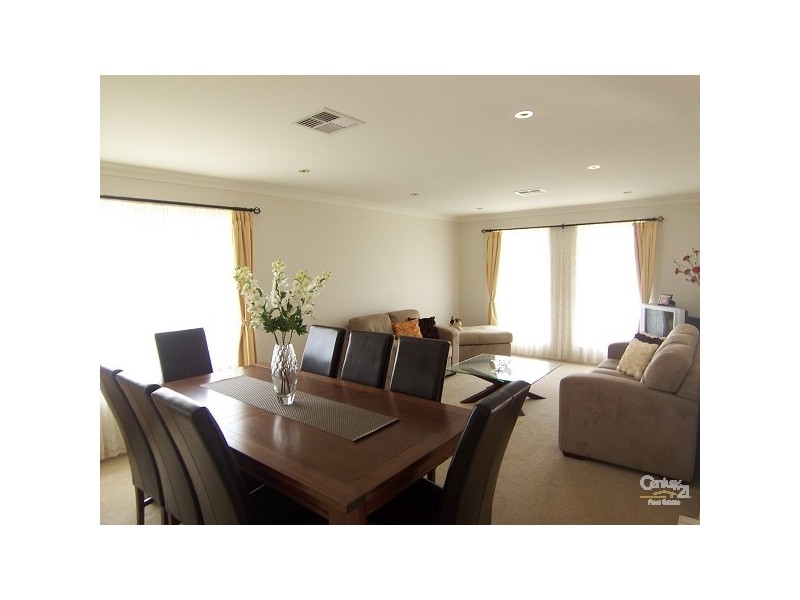 79 Streeton Drive, Metford NSW 2323