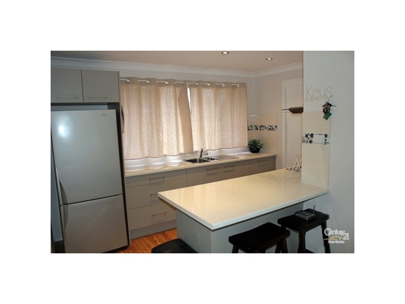 98 Aberglasslyn Road, Rutherford NSW 2320