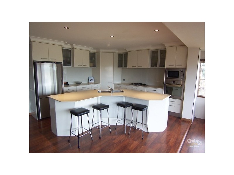 21 Crofton Avenue, Tenambit NSW 2323