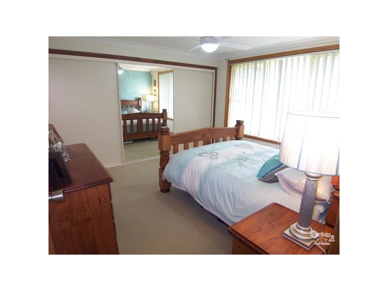 21 Crofton Avenue, Tenambit NSW 2323