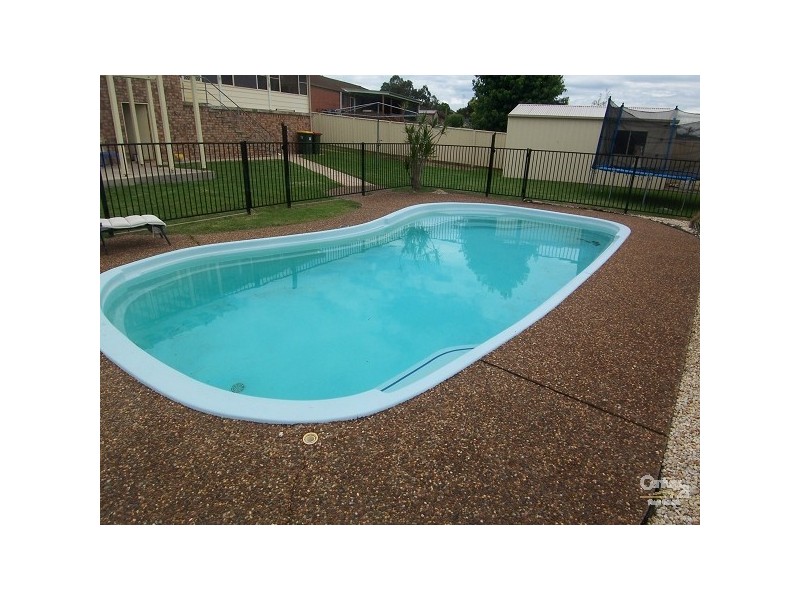 21 Crofton Avenue, Tenambit NSW 2323