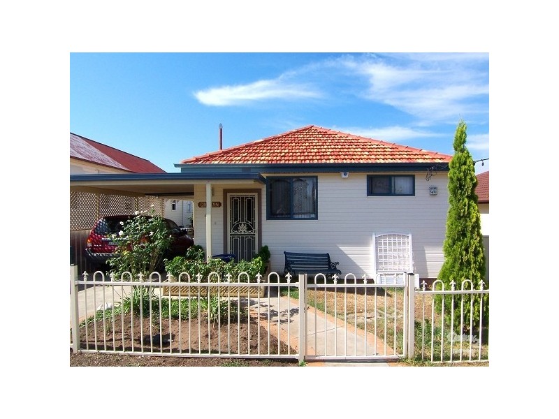 52 Telarah Street, Telarah NSW 2320