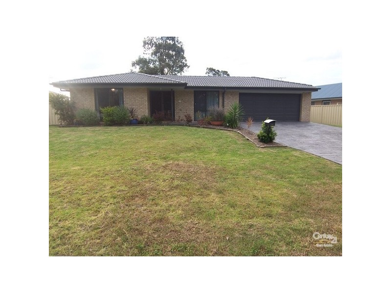 14 Boyd Avenue, Metford NSW 2323