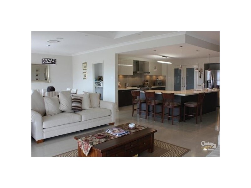 17 Gloaming Avenue, East Maitland NSW 2323