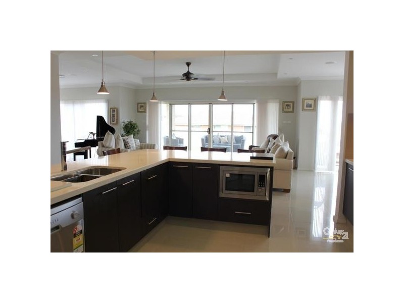 17 Gloaming Avenue, East Maitland NSW 2323