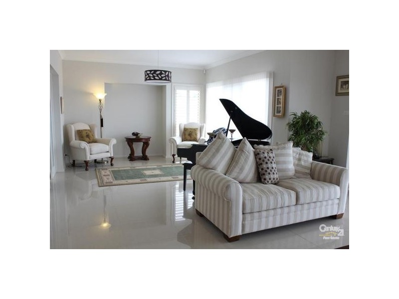 17 Gloaming Avenue, East Maitland NSW 2323