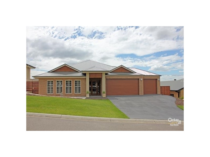 17 Gloaming Avenue, East Maitland NSW 2323