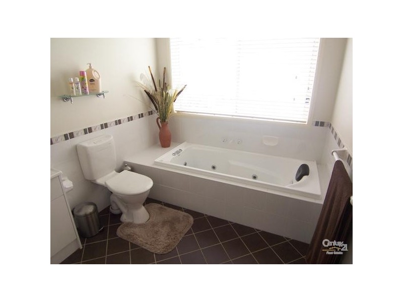 71 Chisholm Road, East Maitland NSW 2323