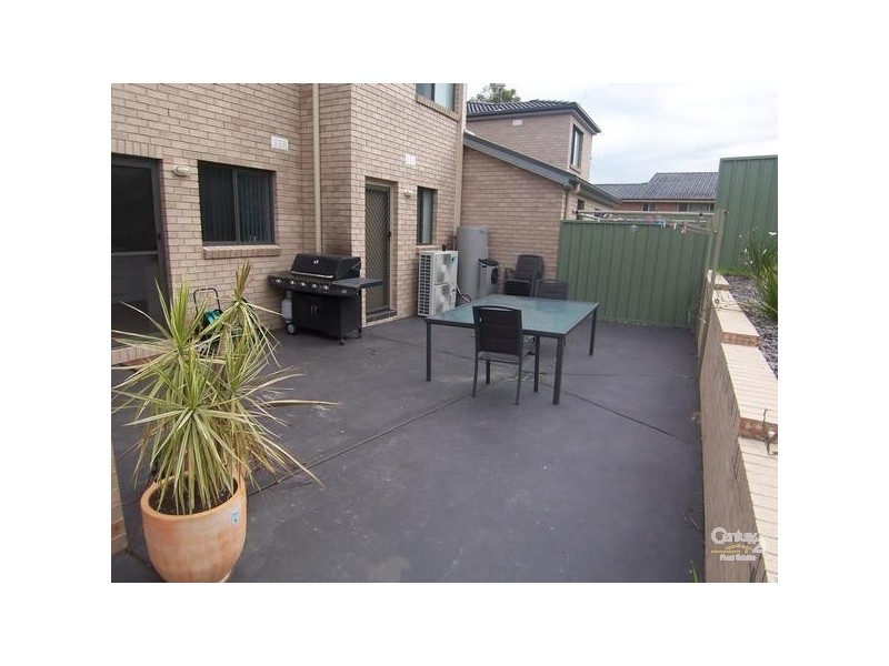 2/26 Moriarty Avenue, Ashtonfield NSW 2323