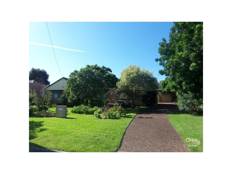 196 High Street, East Maitland NSW 2323