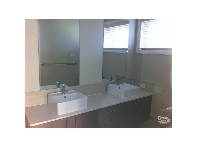 32 Hinchinbrook Close, Ashtonfield NSW 2323