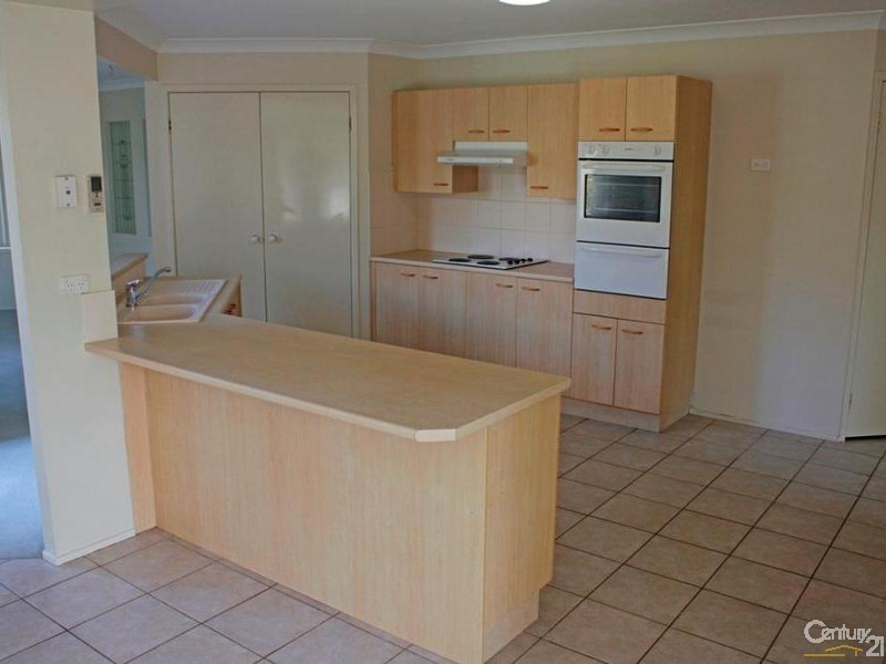 47 Wilton Dr, East Maitland NSW 2323