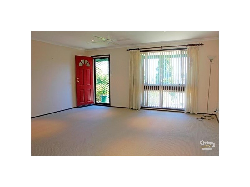 54 Wollombi Rd, Rutherford NSW 2320