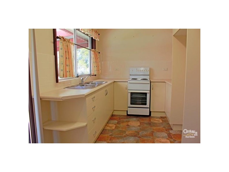 54 Wollombi Rd, Rutherford NSW 2320