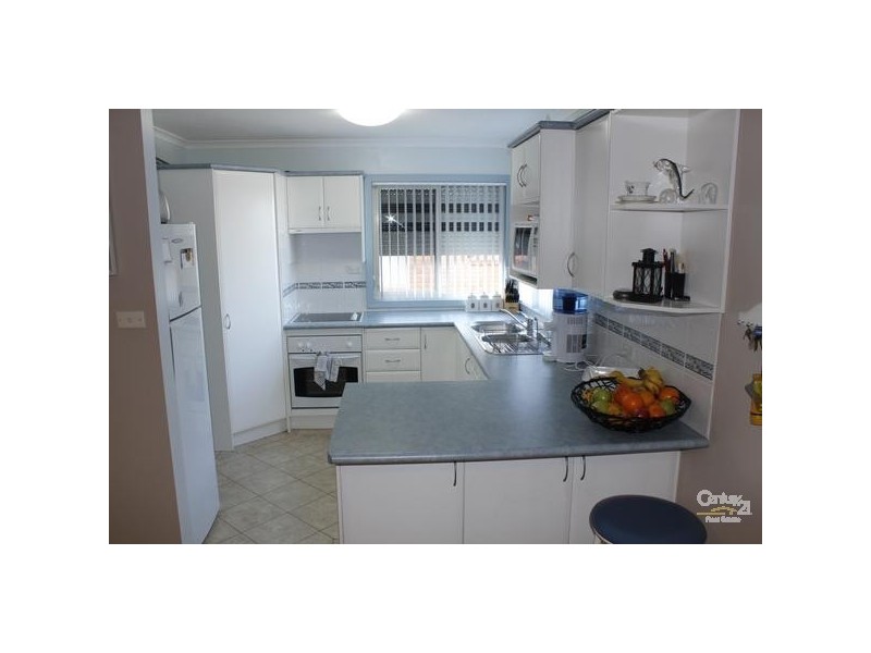 4 Thomas Street, Gillieston Heights NSW 2321