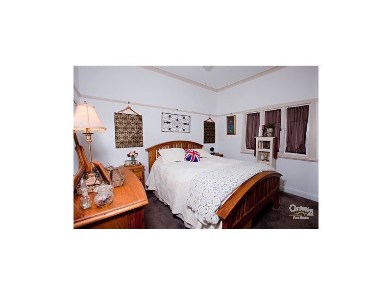 31 Victoria Street, East Maitland NSW 2323