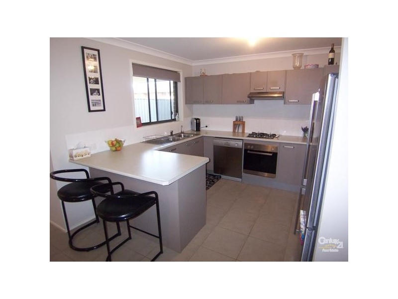 1 Nelson Street, Greta NSW 2334