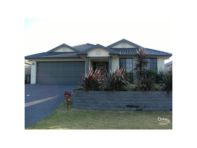 16 Conder Street, Metford NSW 2323