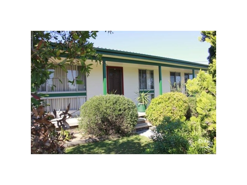 54 Wollombi Road, Rutherford NSW 2320