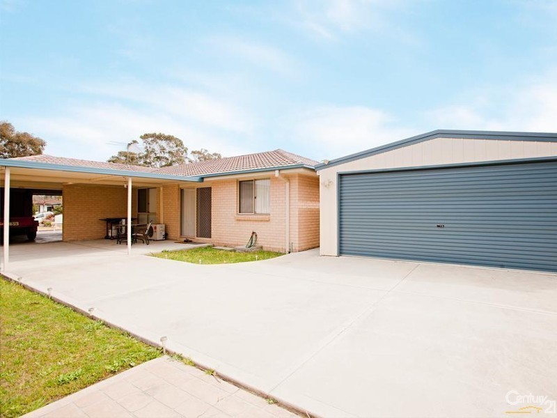 9 Lowe Street, Metford NSW 2323