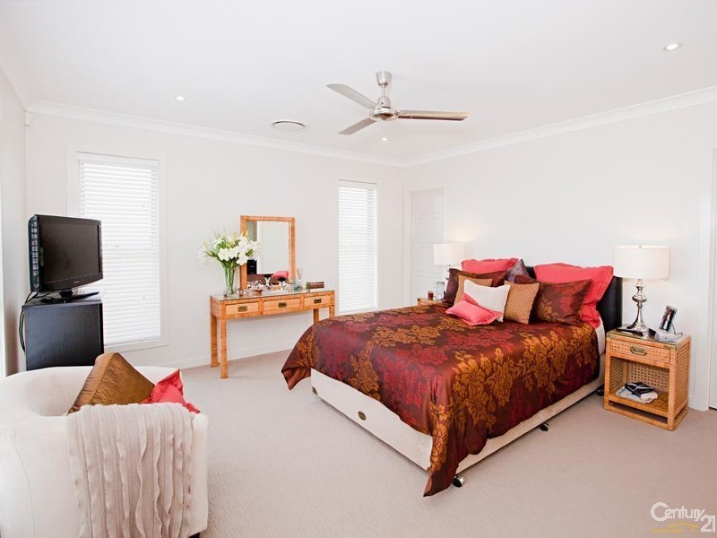 24 James Leslie Drive, Gillieston Heights NSW 2321
