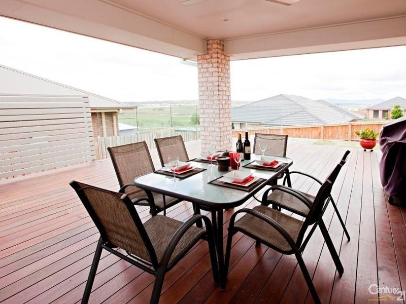 24 James Leslie Drive, Gillieston Heights NSW 2321