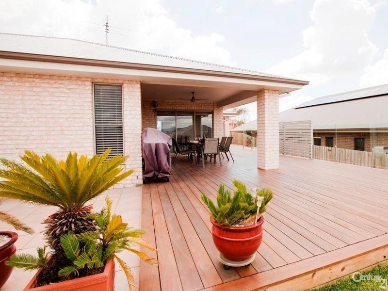 24 James Leslie Drive, Gillieston Heights NSW 2321