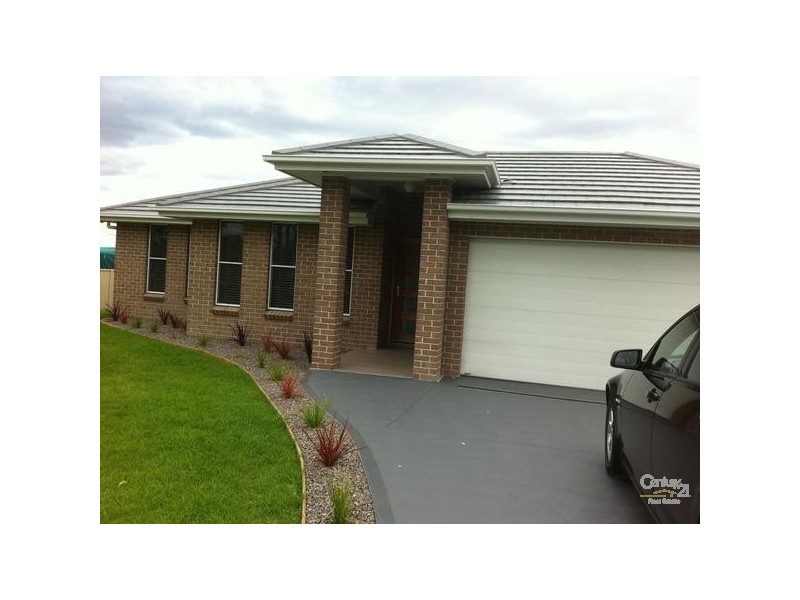 10 Corner Close, East Maitland NSW 2323