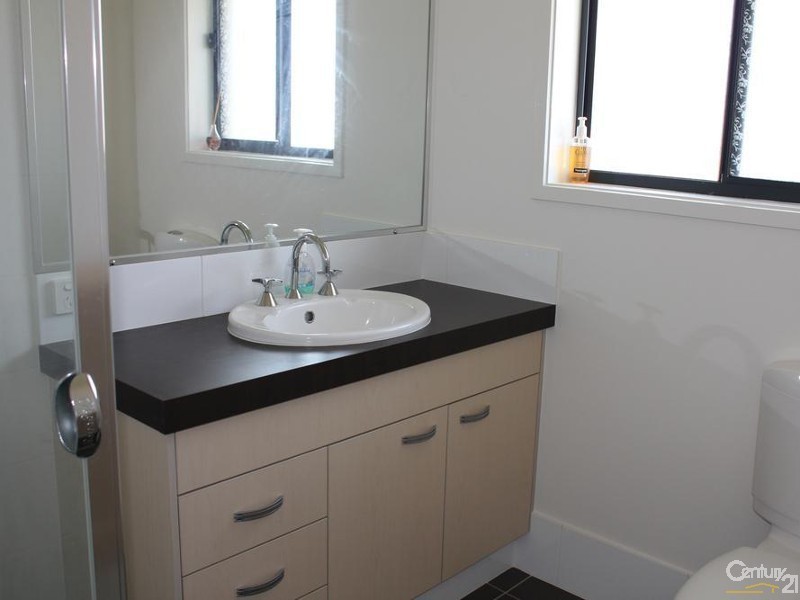 8 Patriot Close, Gillieston Heights NSW 2321