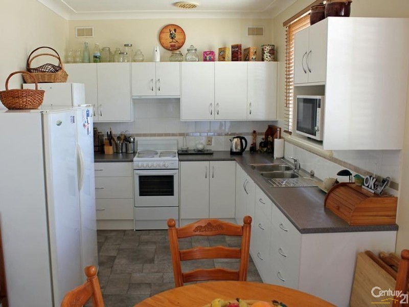 47 Vindin Street, Rutherford NSW 2320