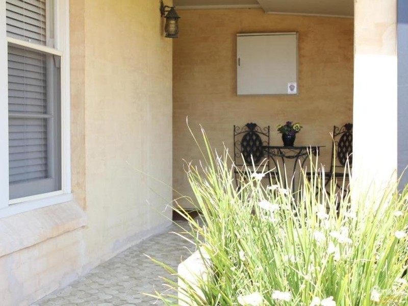 176 George Street, East Maitland NSW 2323