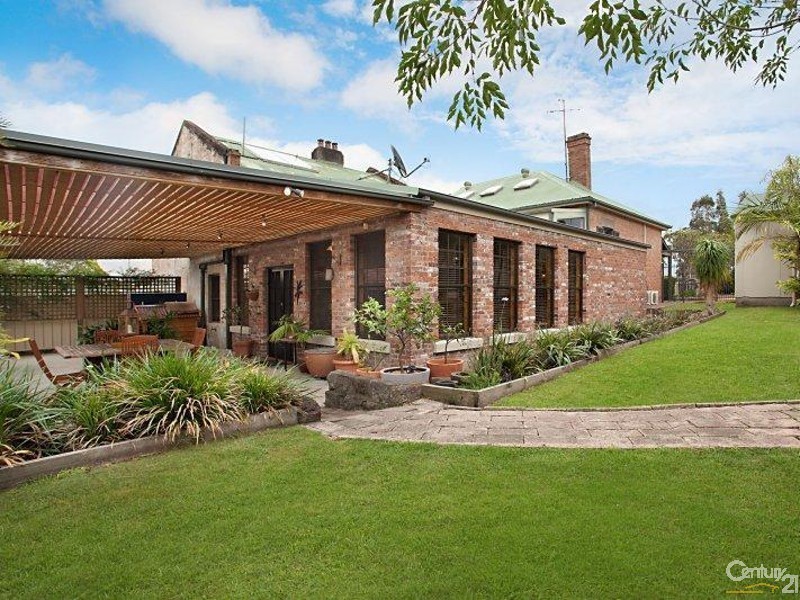 64  High Street, East Maitland NSW 2323