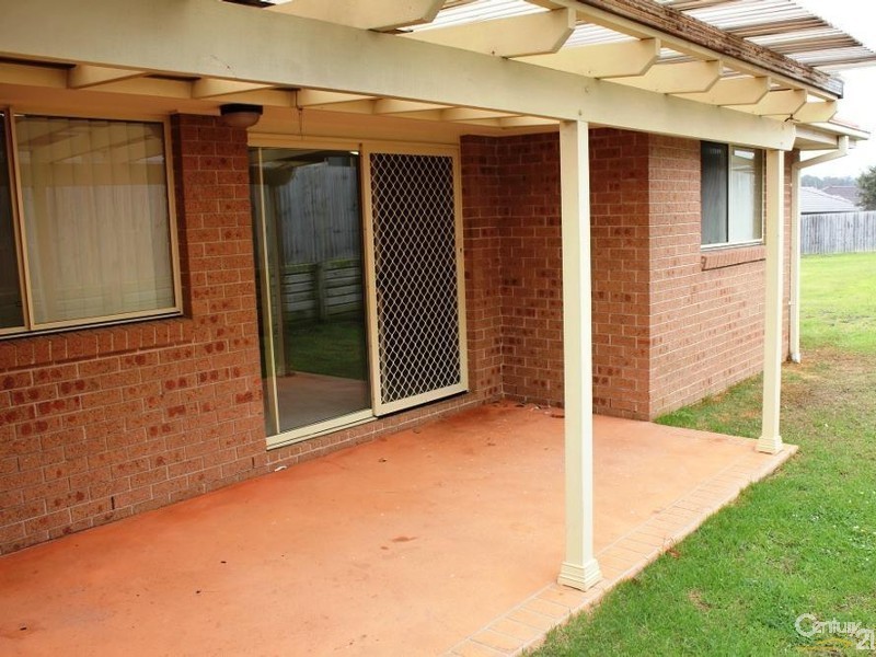 5 Hibiscus Crescent, Aberglasslyn NSW 2320