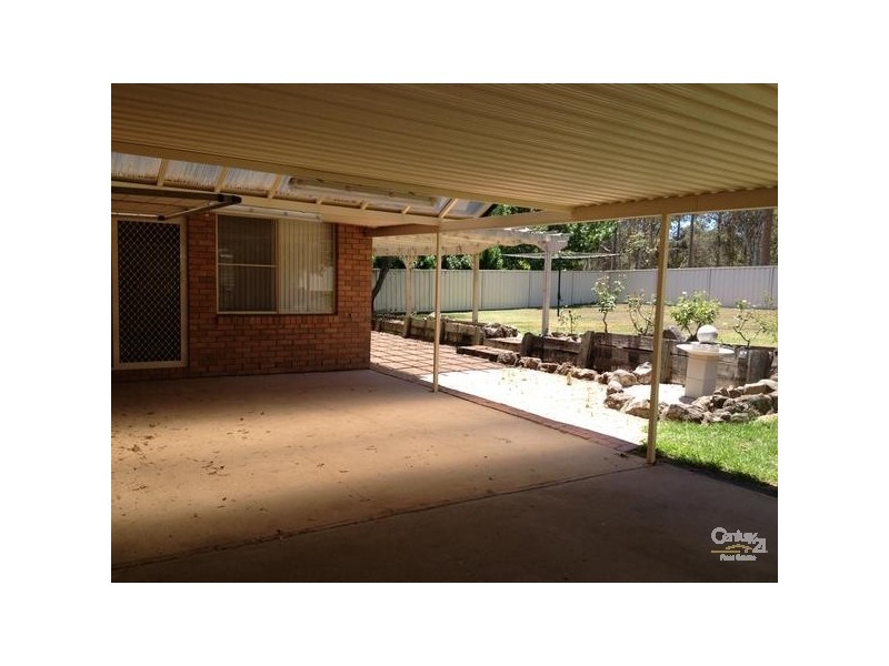 27 Adam Ave, Rutherford NSW 2320