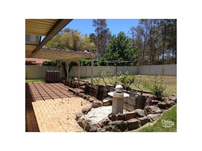 27 Adam Ave, Rutherford NSW 2320