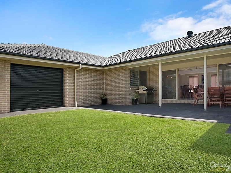 7 Majestic Road, Largs NSW 2320