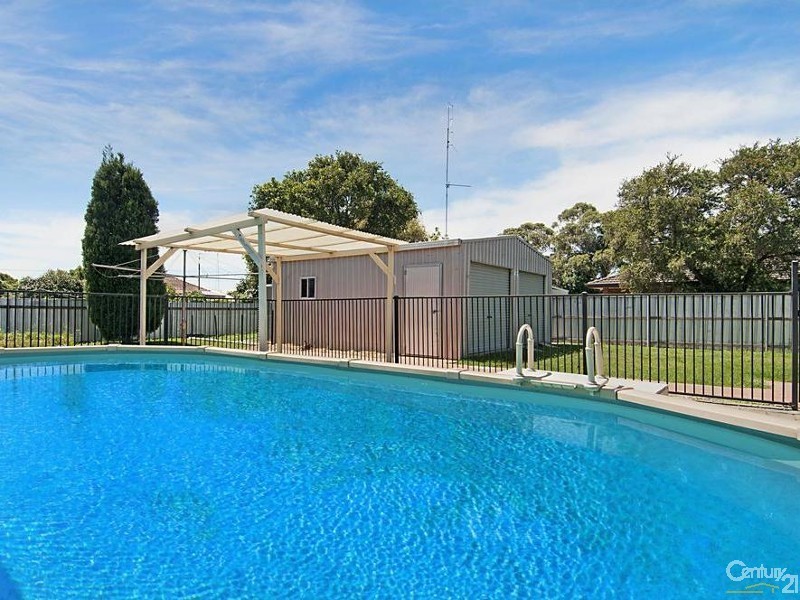 37 First Street, Weston NSW 2326