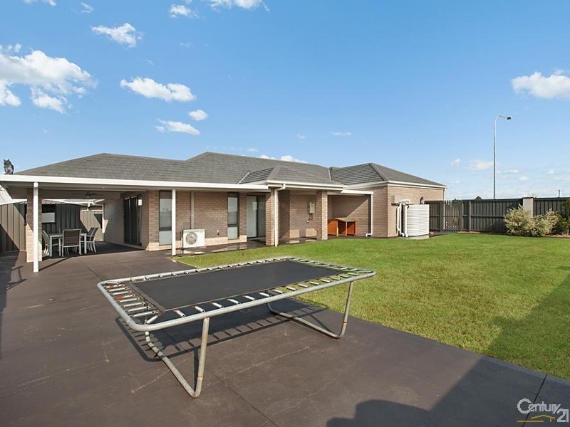 1 Cagney Road, Rutherford NSW 2320