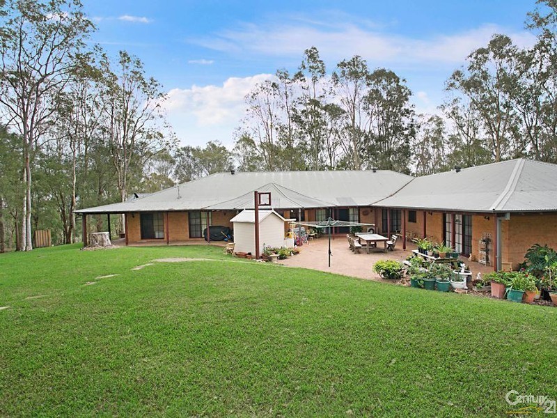 7 Warrigal Close, Brandy Hill NSW 2324