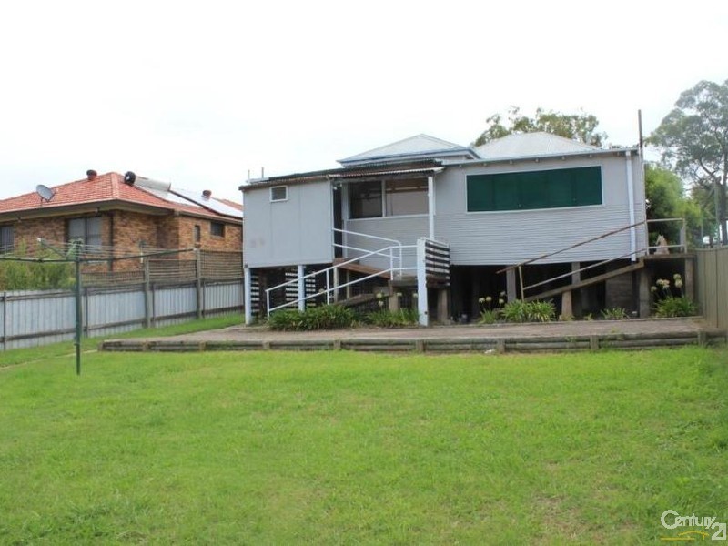 14  Sinclair Street, East Maitland NSW 2323