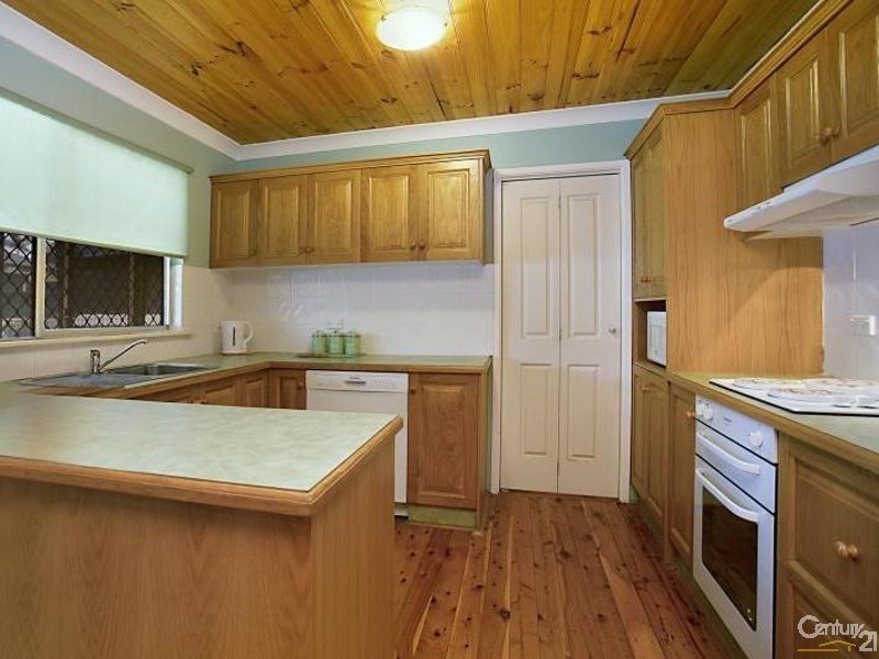 5 Bunning Avenue, Rutherford NSW 2320