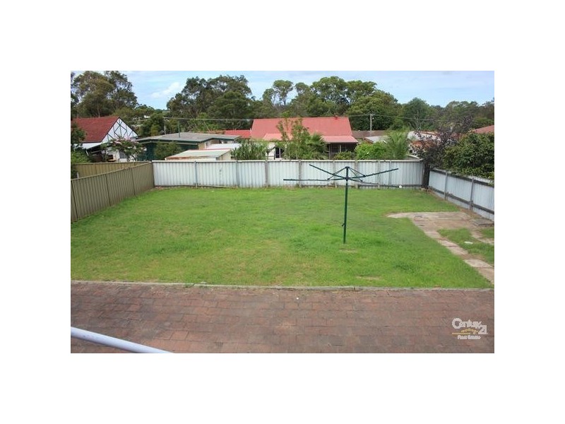 14 Sinclair Street, Tenambit NSW 2323